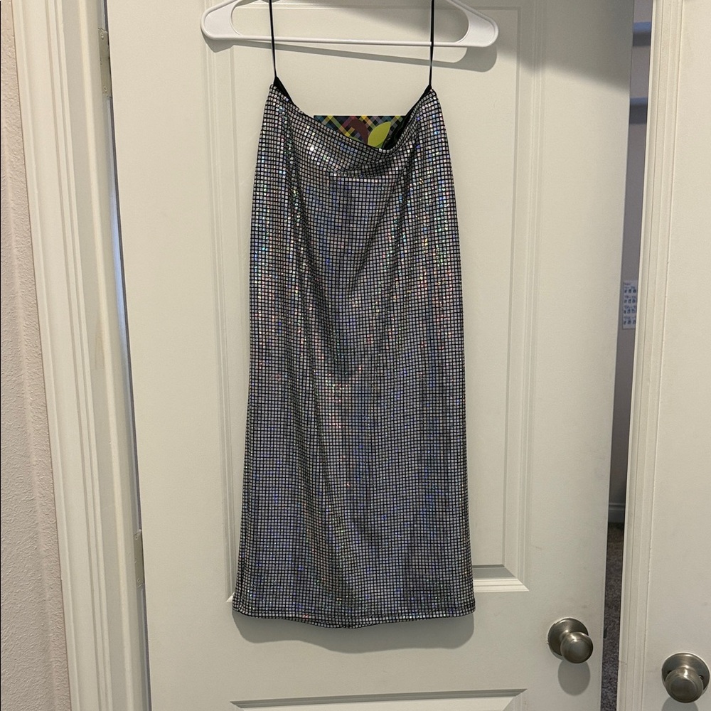 Elegant Silver Women's Skirt